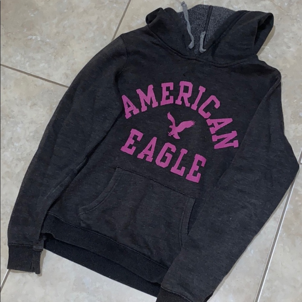 American Eagle Sweater
